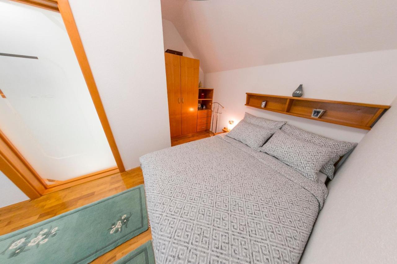 Holiday Home Villa Sara Bihać Kültér fotó