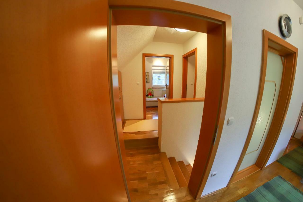 Holiday Home Villa Sara Bihać Kültér fotó